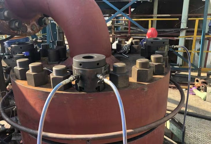  Application of Bolt Tensioner in a Large Maintenance Project of a Chemical Plant